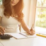 Manajemen Keuangan bagi Lajang dan Keluarga Baru di Era New Normal astra life