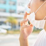 Apakah Rokok Membuat Risiko Penularan COVID-19 Semakin Tinggi?