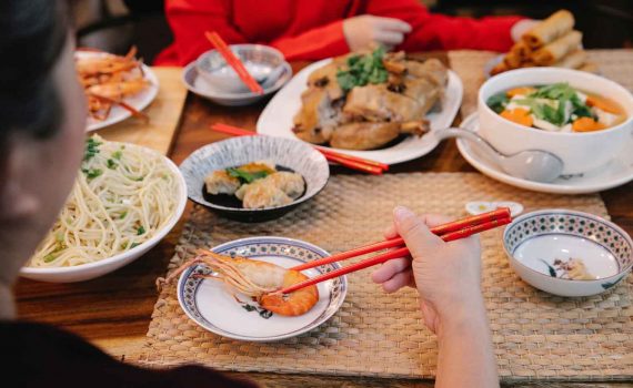Jadi-Simbol-Pembawa-Keberuntungan-Ini-10-Makanan-Khas-di-Hari-Imlek