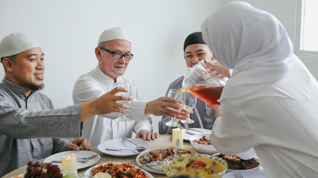 ramadan hidup sehat dengan pola makan seimbang