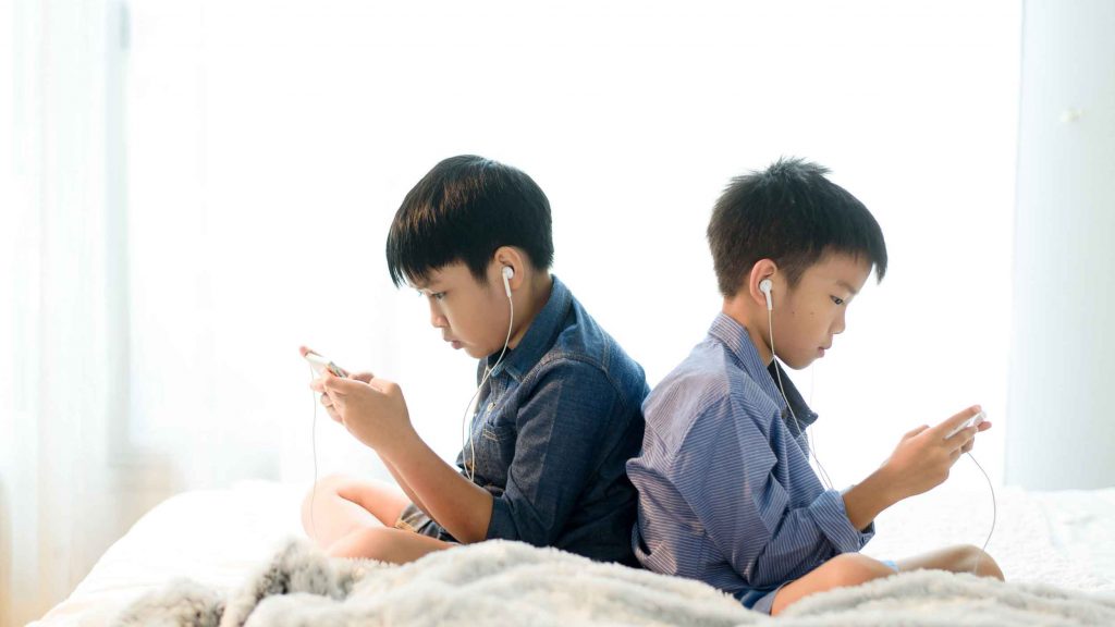 Si-Kecil-Senang-Bermain-Game-Jangan-Resah-Ikuti-Panduan-Ini