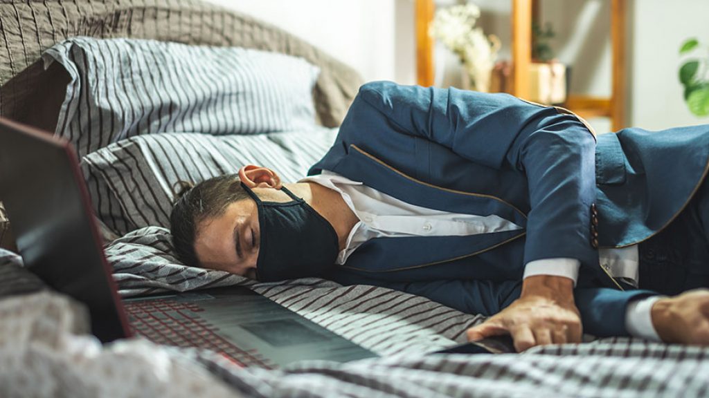 Mood Tidak Stabil saat WFH? Mungkin Kamu sedang Mengalami Pandemic Fatigue